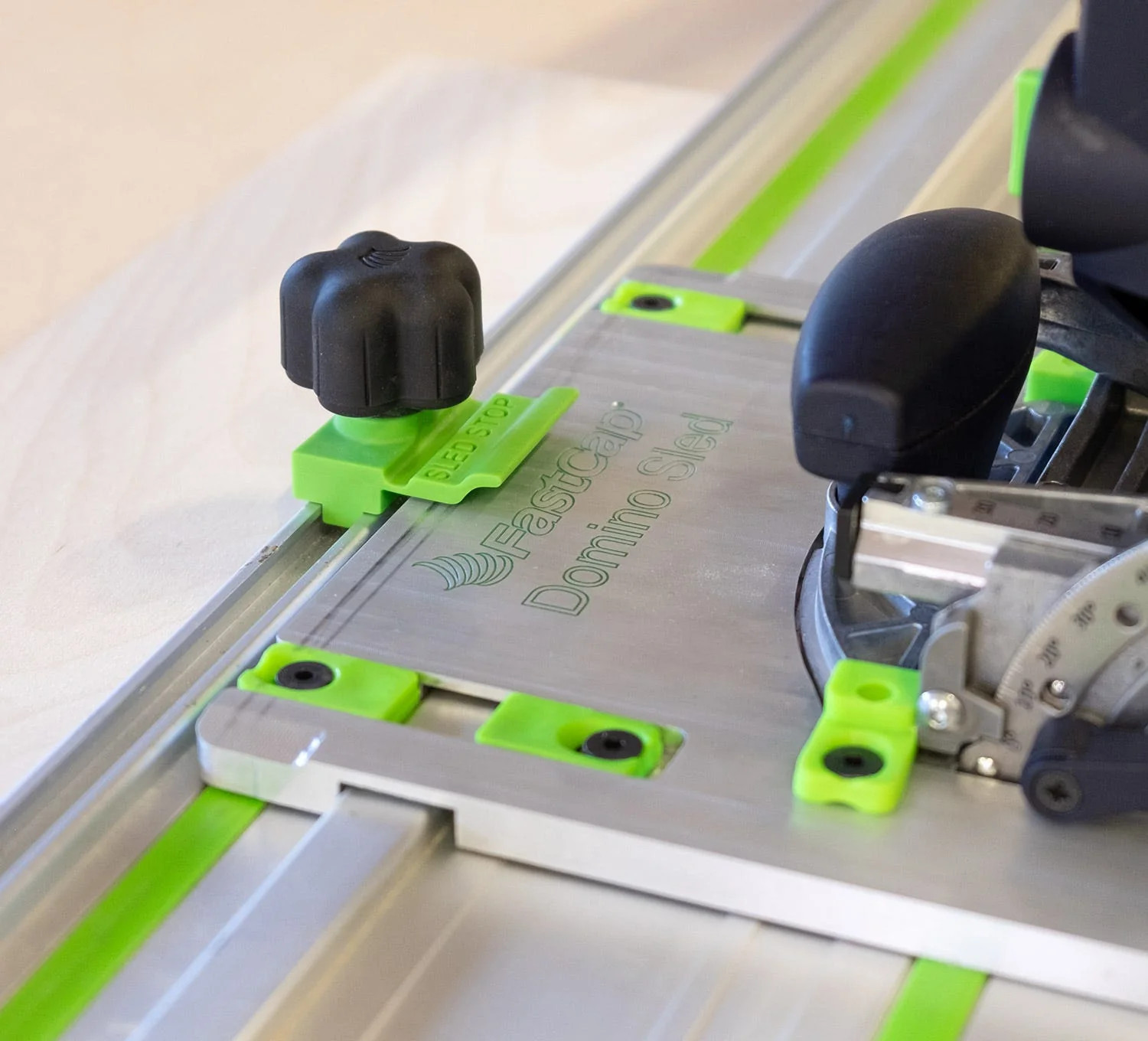 DOMINO SLED-40374098_8.jpg